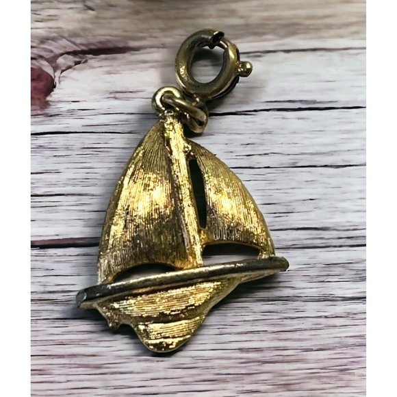 Vintage Monet Charm Sailboat Nautical Gold Tone for Bracelet Beach Ship Boat - Picture 1 of 6